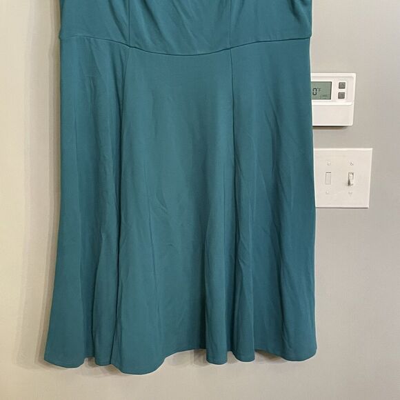 Torrid 2 Teal Fit and Flare Dress Rayon Blend Womens Sz‎ 2 NWT - Picture 3 of 13